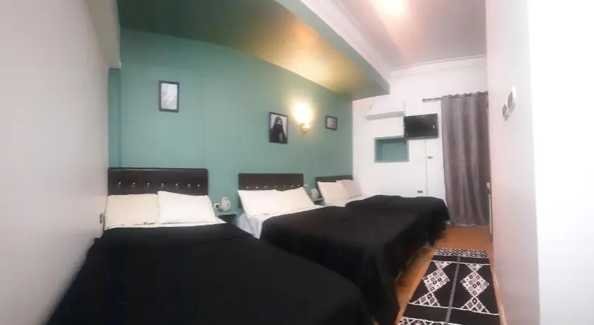 happy life hostel - Image 1