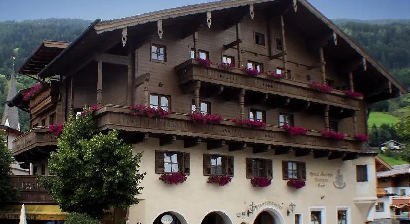 Landhotel Kaserer - Image 1