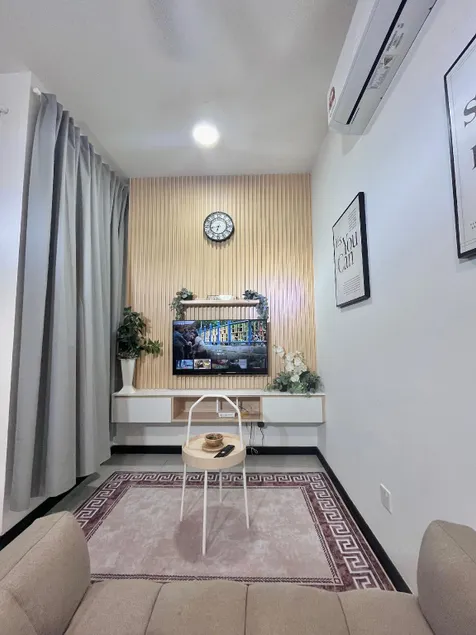 Comfort Stay Neusuite Jelatek - Image 1