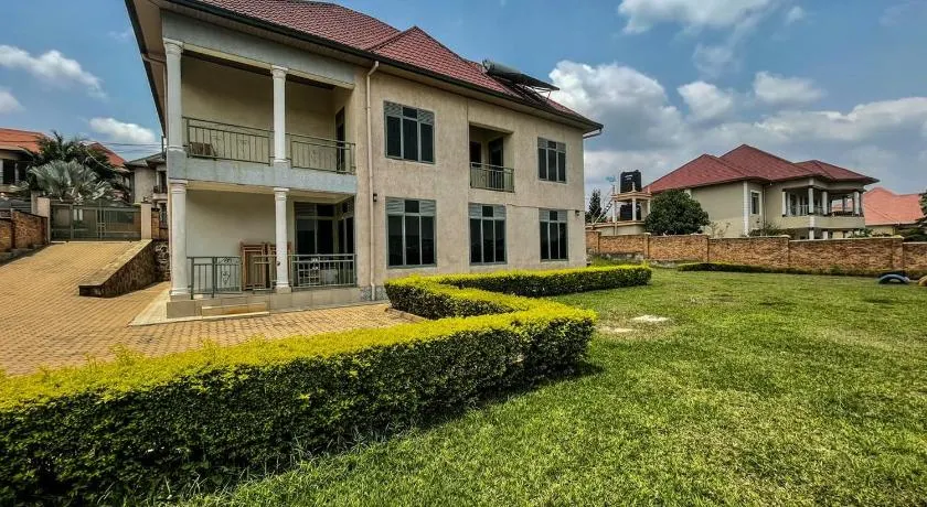 Maison captivante 7 chambres à Kigali, Rwanda - Image 1
