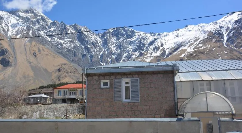 Guest House Kavtarashvili 38 - Image 1