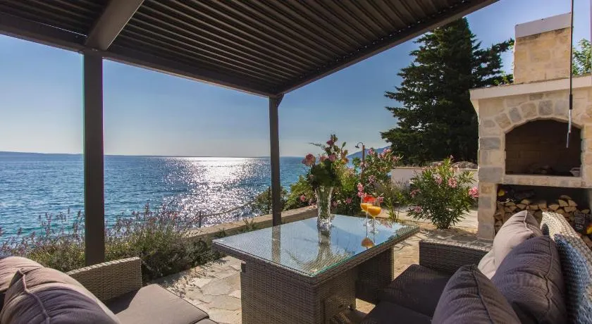 Dalmata Lounge - Image 1