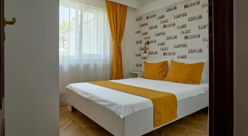 11 Baneasa Airport Apartament - Image 1