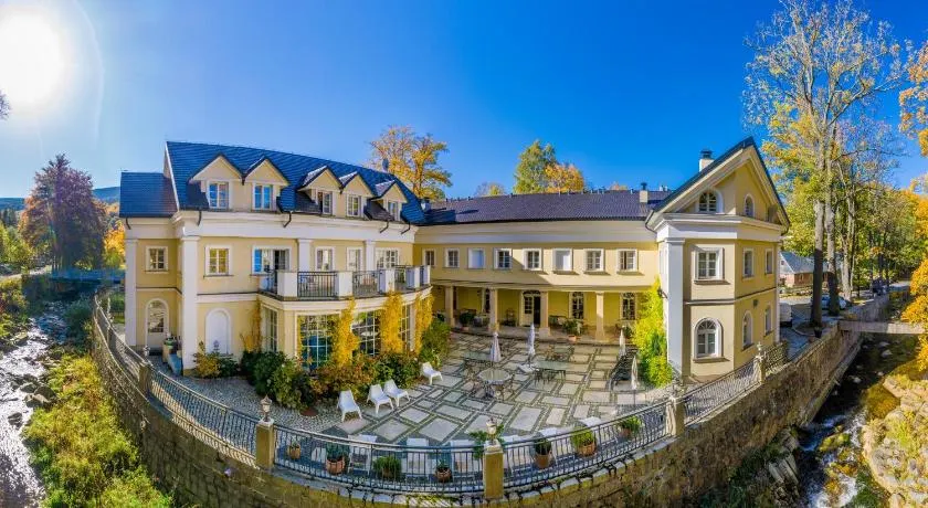 Hotel Stary Zdrój - Image 1
