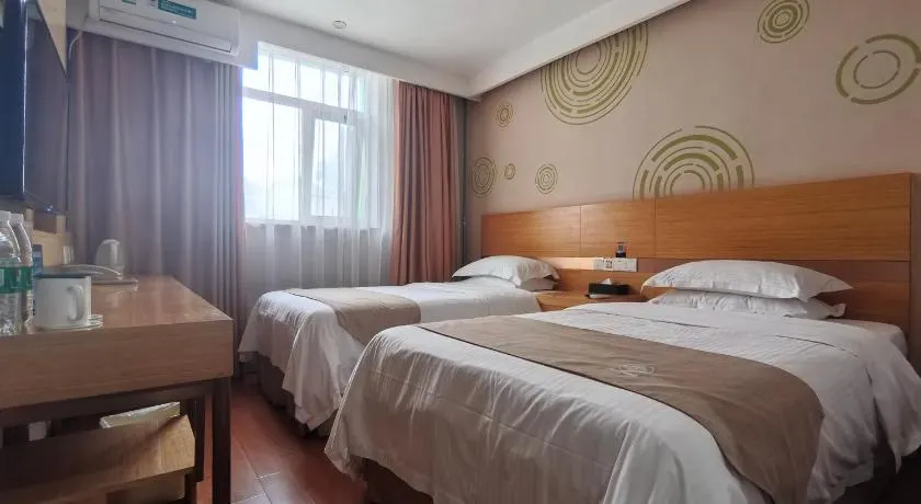 GreenTree Inn Beijing Capital International Airport Terminal 3 Hotel&北京首都国际机场格林豪泰T3航站楼店 - Image 1