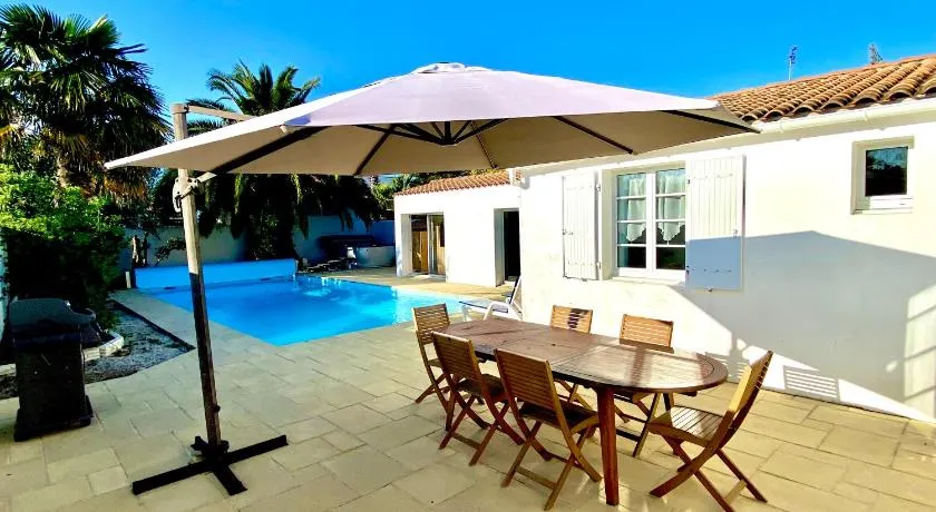 Acacias belle maison avec Piscine chauffée, Spa et Sauna - Image 1