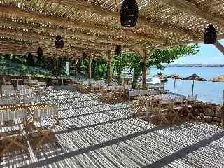 Paviljoni Bungalovi Kacjak - Image 1