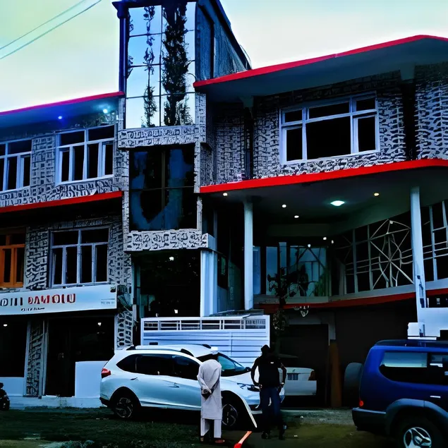 Saspolo chain of G house - Image 1