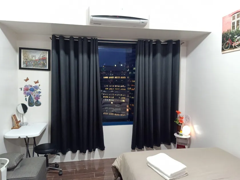 Marivic's Place at Air Residences Makati - Image 1