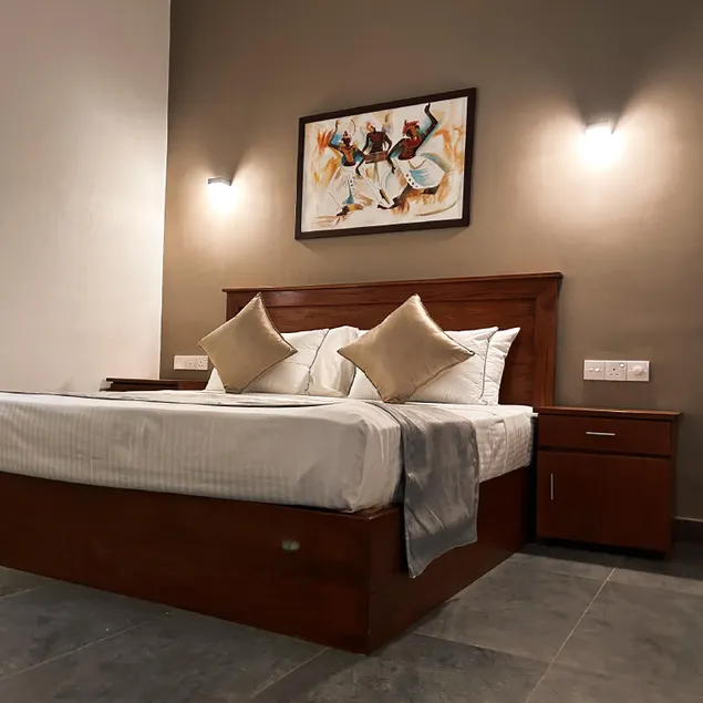 Cliveland Residence - Image 1