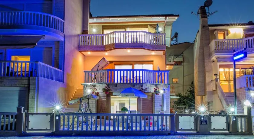 Peramos Rent House - Image 1