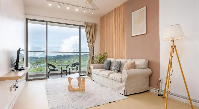 Serene Japandi Family Retreat 2-6 pax& Sunrise View - Image 1