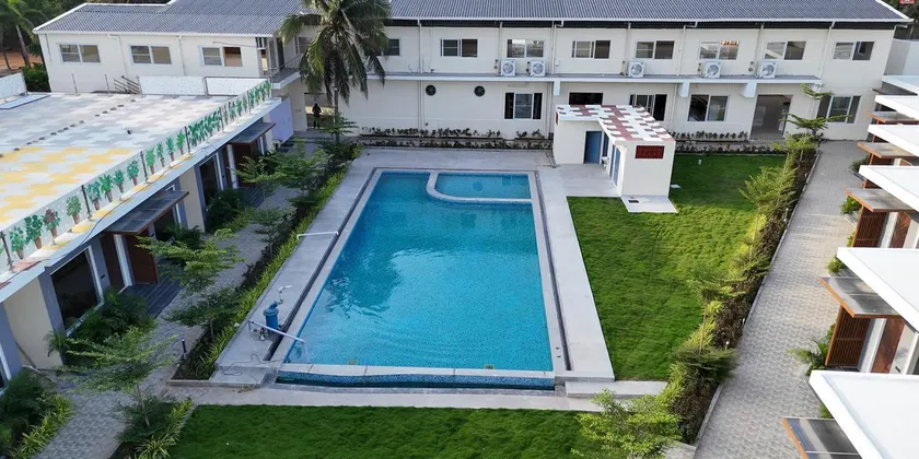 Umino Beach Resort Muthukadu - Image 1