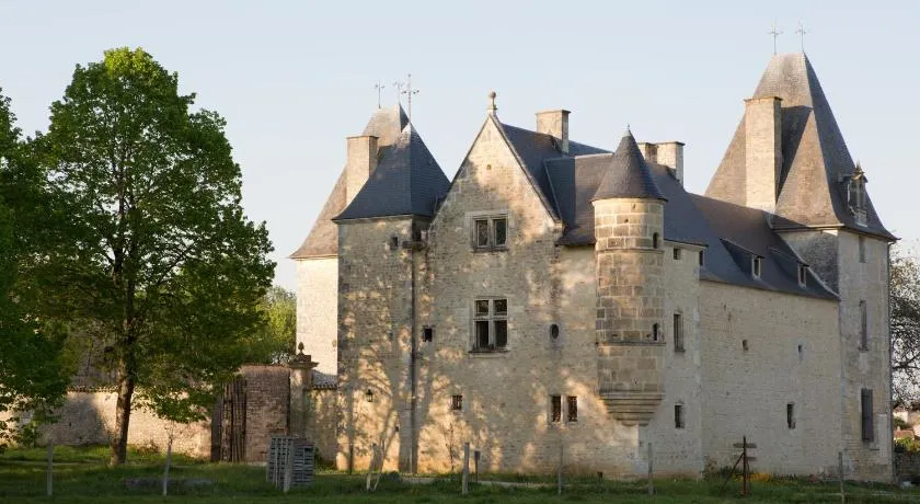 Château de Bois Charmant - Image 1