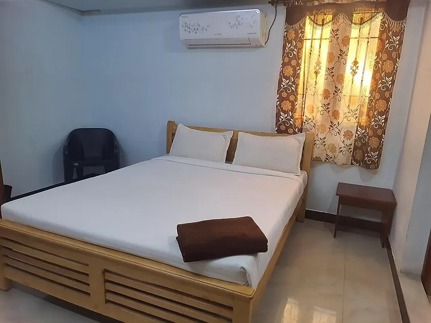 Shri Sai Apartment - Image 1