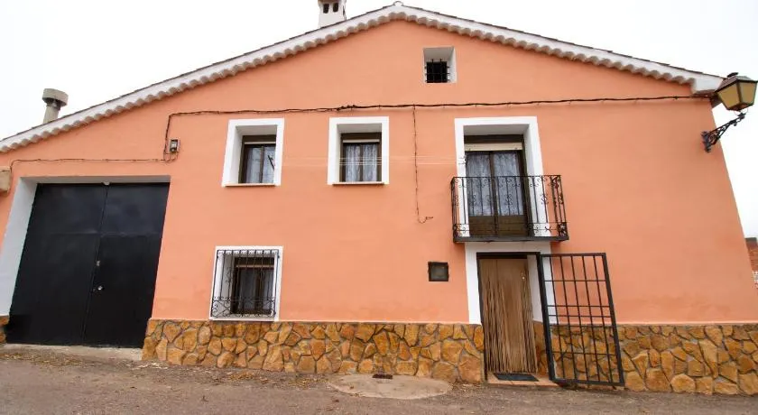 Casa Rural El Hidalgo Valdecolmenas de Arriba - Image 1