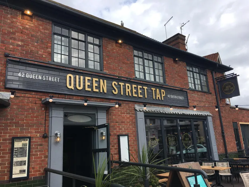Queen Street Tap - Image 1