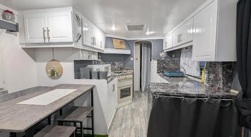 Mobil-home entre terre et mer - Image 1
