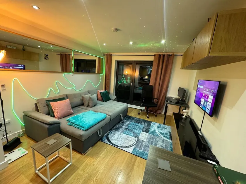 Windys Basildon Smart Home - Image 1
