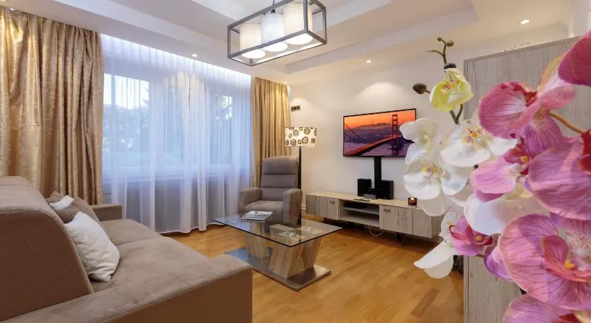 The Queen Luxury Apartments - Villa Giada - Image 1