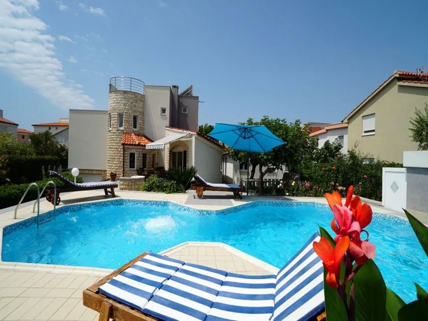 Luxurious Villa in Vir with Swimming Pool - Image 1