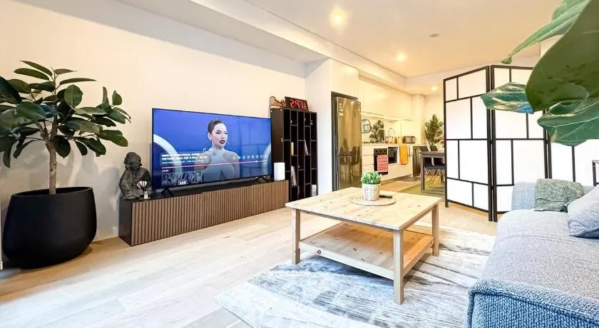 Luxurious Apartment In heart of Bankstown CBD - Image 1