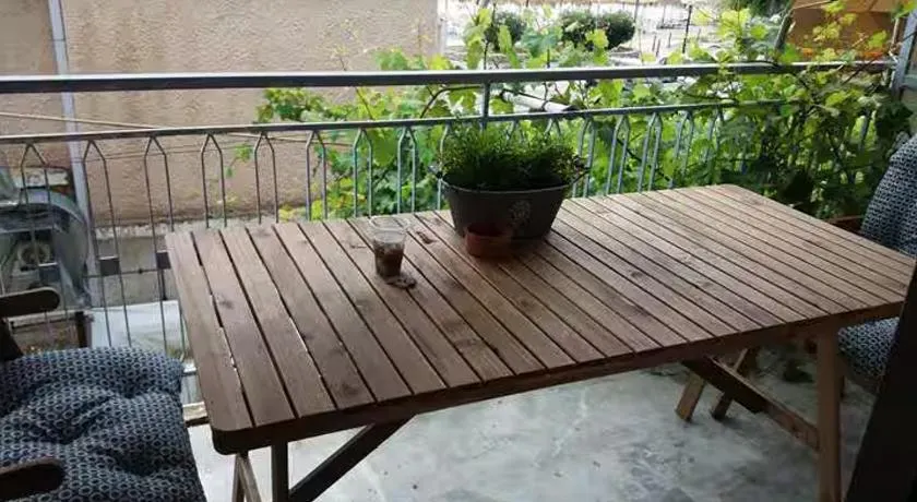 Apartment next to the sea - Image 1