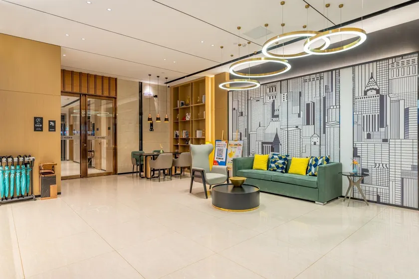 City Comfort Inn Wuhan Dongxihu Tianyuan Avenue - Image 1