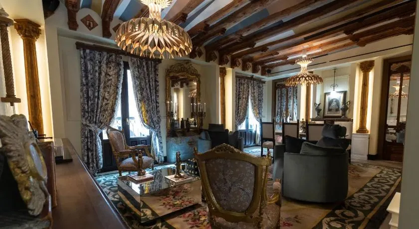 5 Sentidos - Suites de Lujo - Image 1