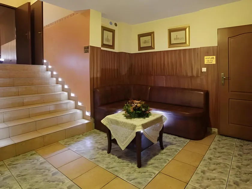 Motel Na Skarpie - Image 1