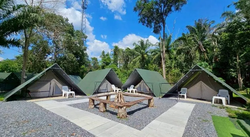 Nahm Khao Sok Hostel and Camping - Image 1
