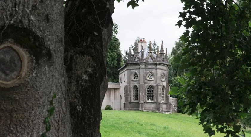Batty Langley Lodge - Image 1