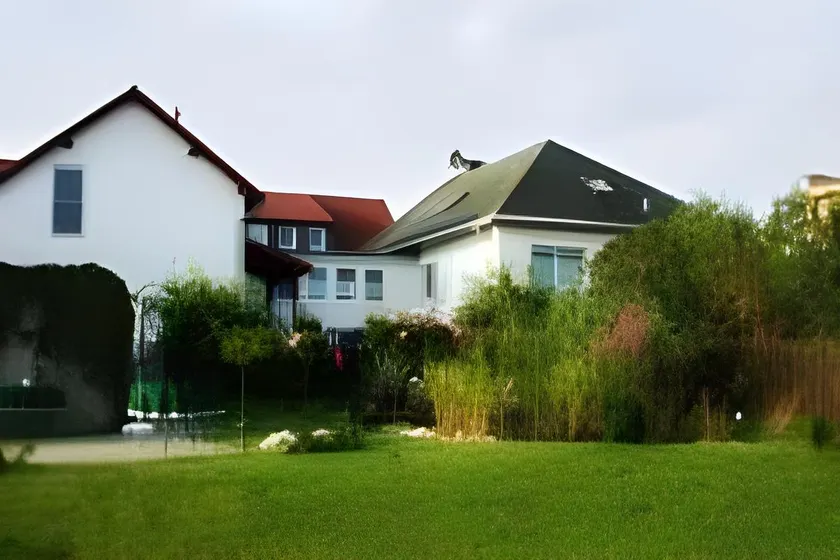 Hotel-Pension am Rosarium - Image 1