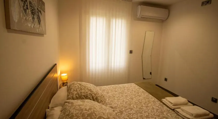 Appartement 1-4 pers - Proche Paris, CDG, Grand Paris Arena - A L'Ombre du Pin "5" - Image 1