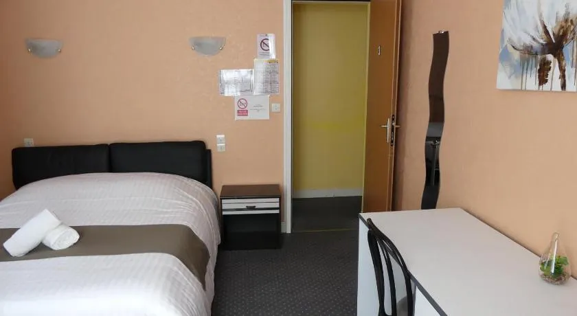 Hôtel Duguesclin - Image 1
