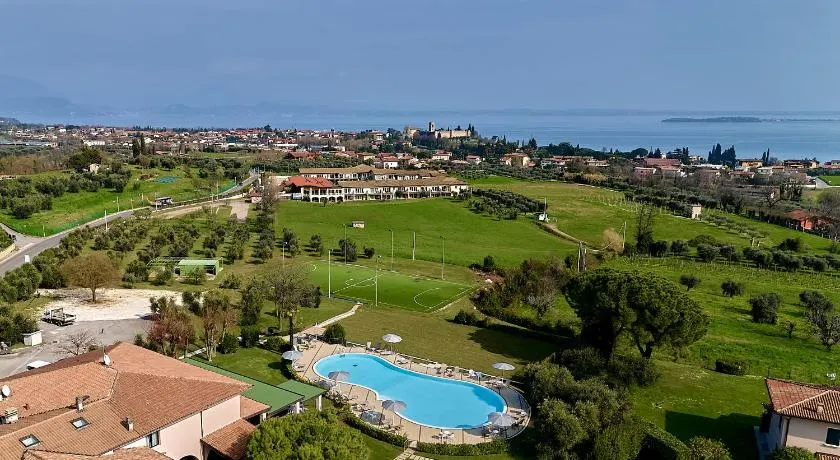 Moniga Resort - Image 1
