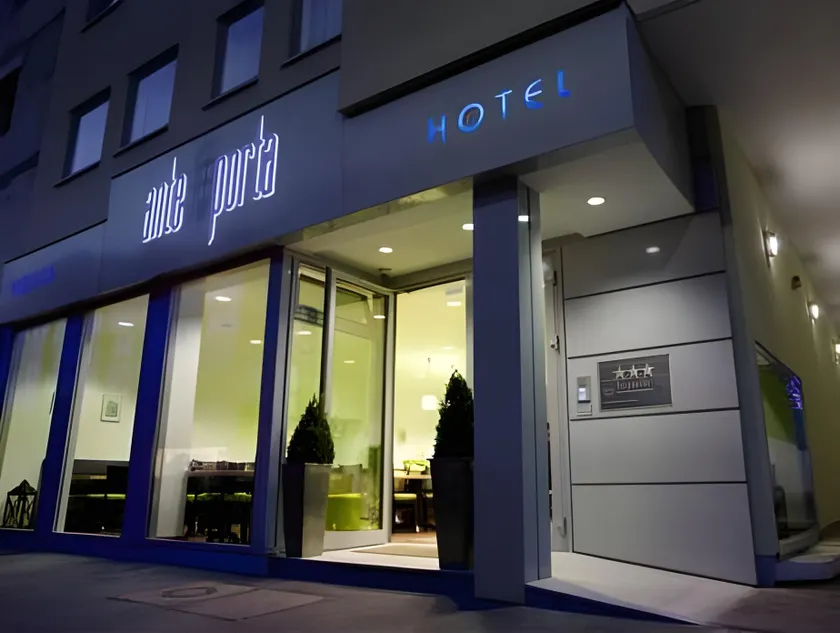 ante porta DAS STADTHOTEL - Image 1