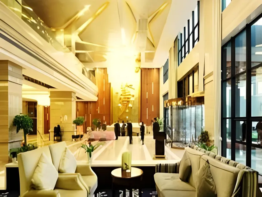 Ningbo East Shipu Hotel - Image 1