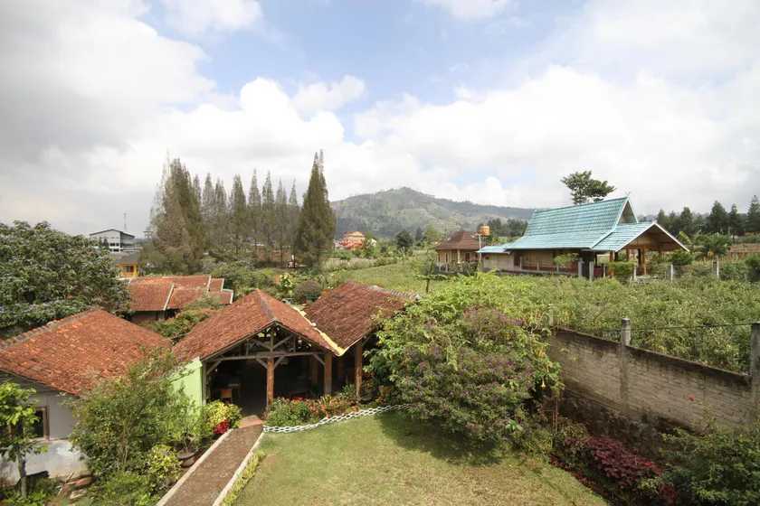 Rumah Kebun Wulan - Image 1