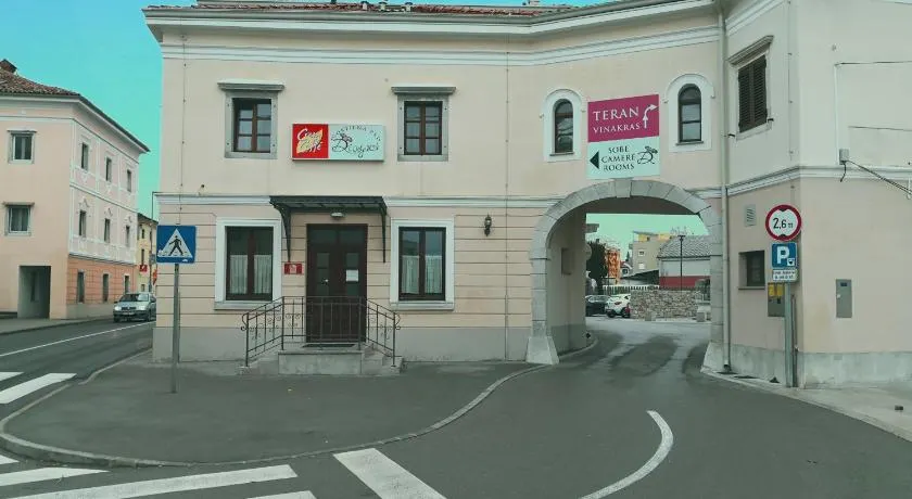 Gostilna pri Dragici, gostilna s prenočišči, d.o.o. - Image 1