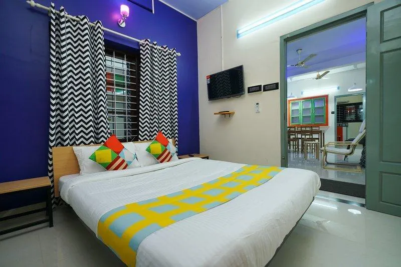 OYO 30596 Exiquisite Stay Near Technopark - Image 1