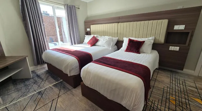 Double bedroom studios - Image 1