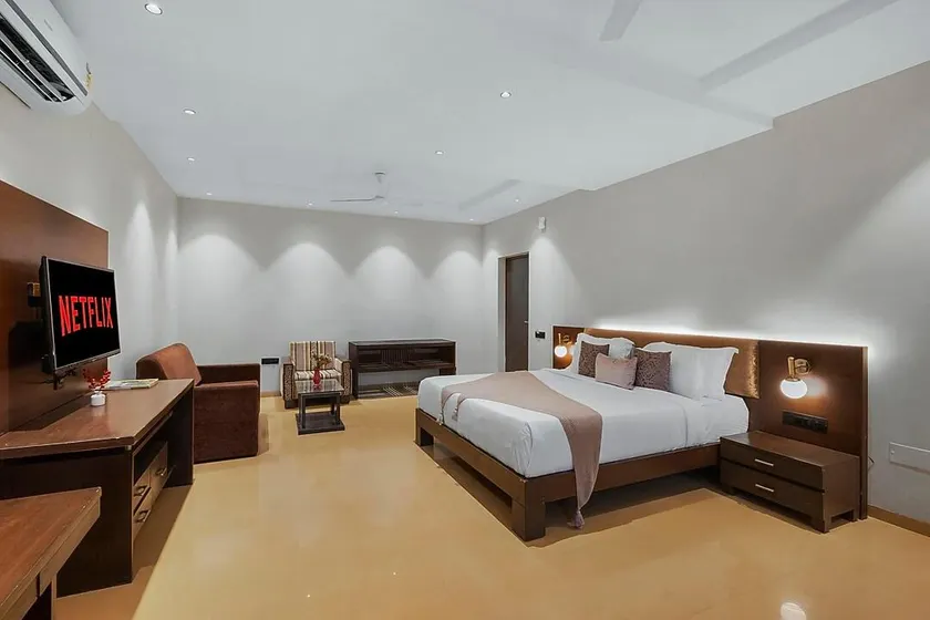 Jeevantara Club & Spa Resort - Image 1