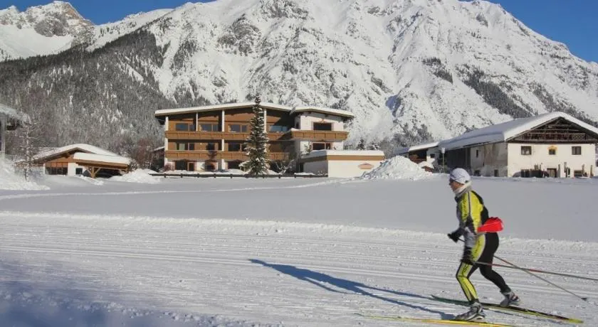 Chalet Cristall - Image 1