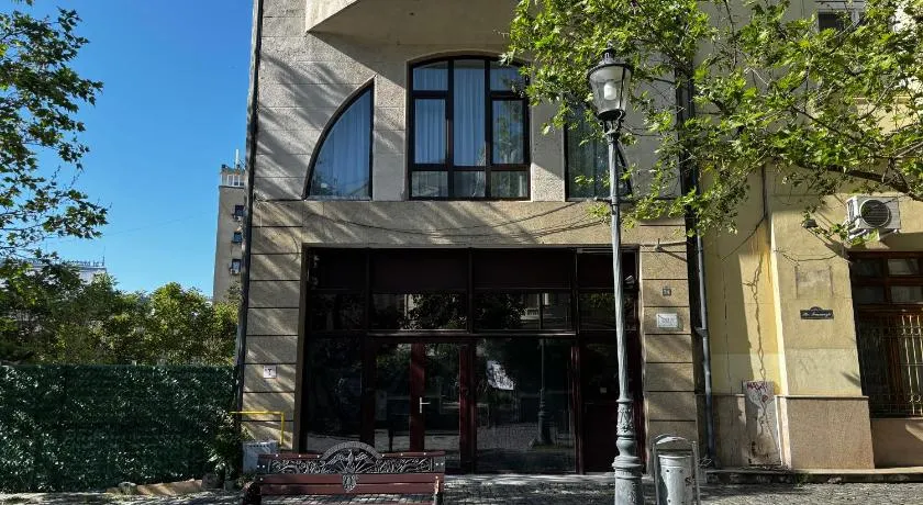 Lumen - Bright Stay in Bucharest - Image 1