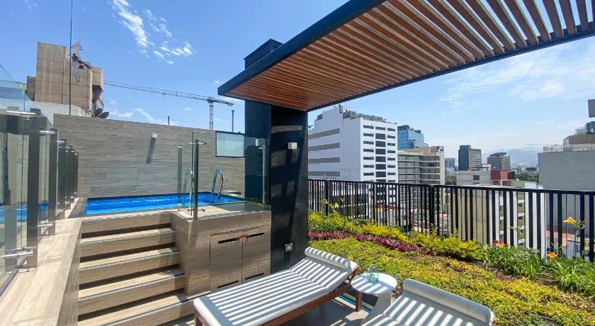 Solar by Wynwood House - Image 1
