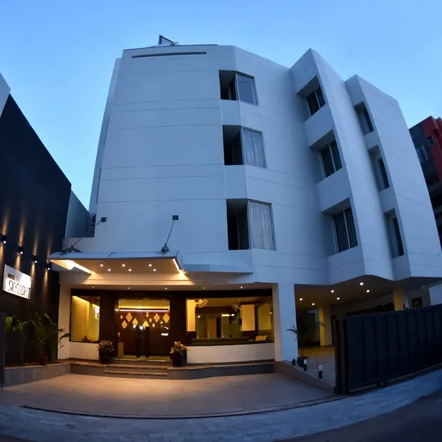 Hotel Skylight - Image 1