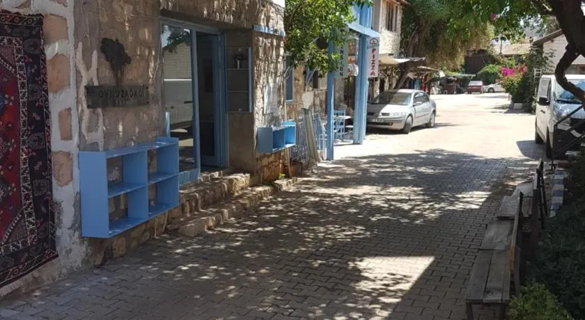 Boynuz Ağacı pansiyon - Image 1
