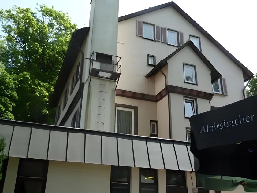 Hotel Gasthof König Karl - Image 1