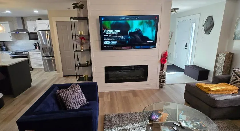 Urban Oasis Stylish 3BR Home Near Moncton, Dieppe Airport Free Parking - Image 1